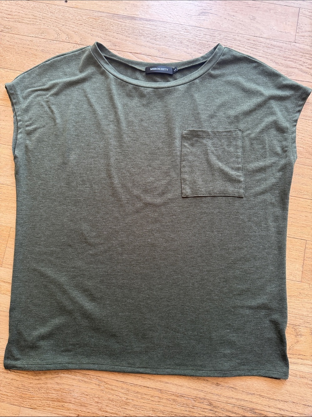 Olive Green Pocket Crewneck Tee, size large